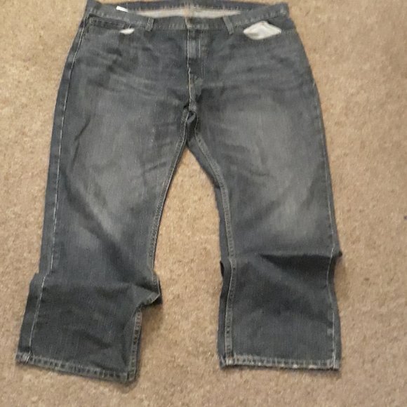 Levis - Picture 2 of 6
